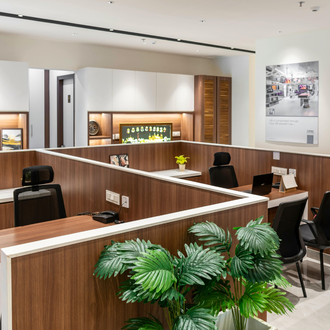 Complete Interior Solutions
